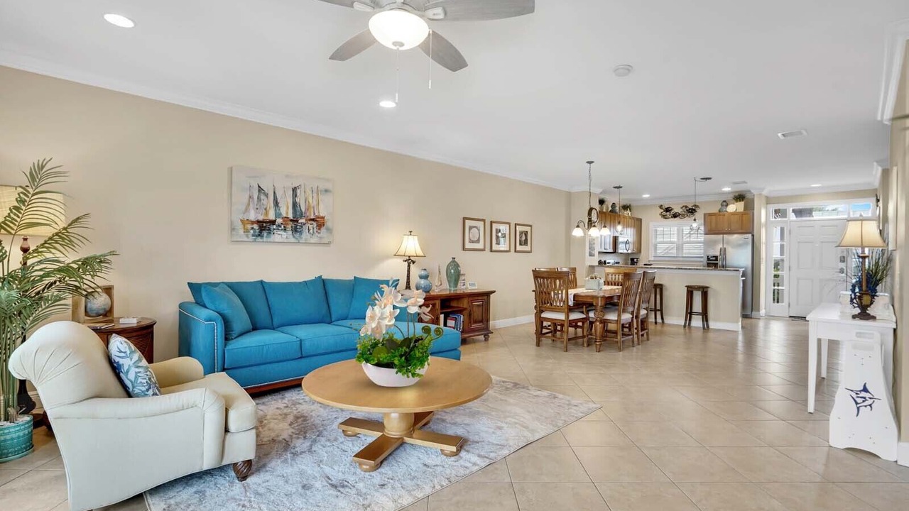 Photo of Livingroom in Marathon