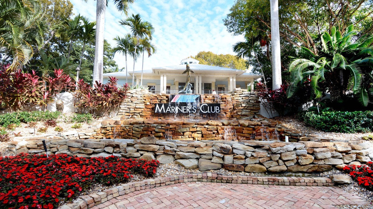 Photo of Others in Rock Harbor