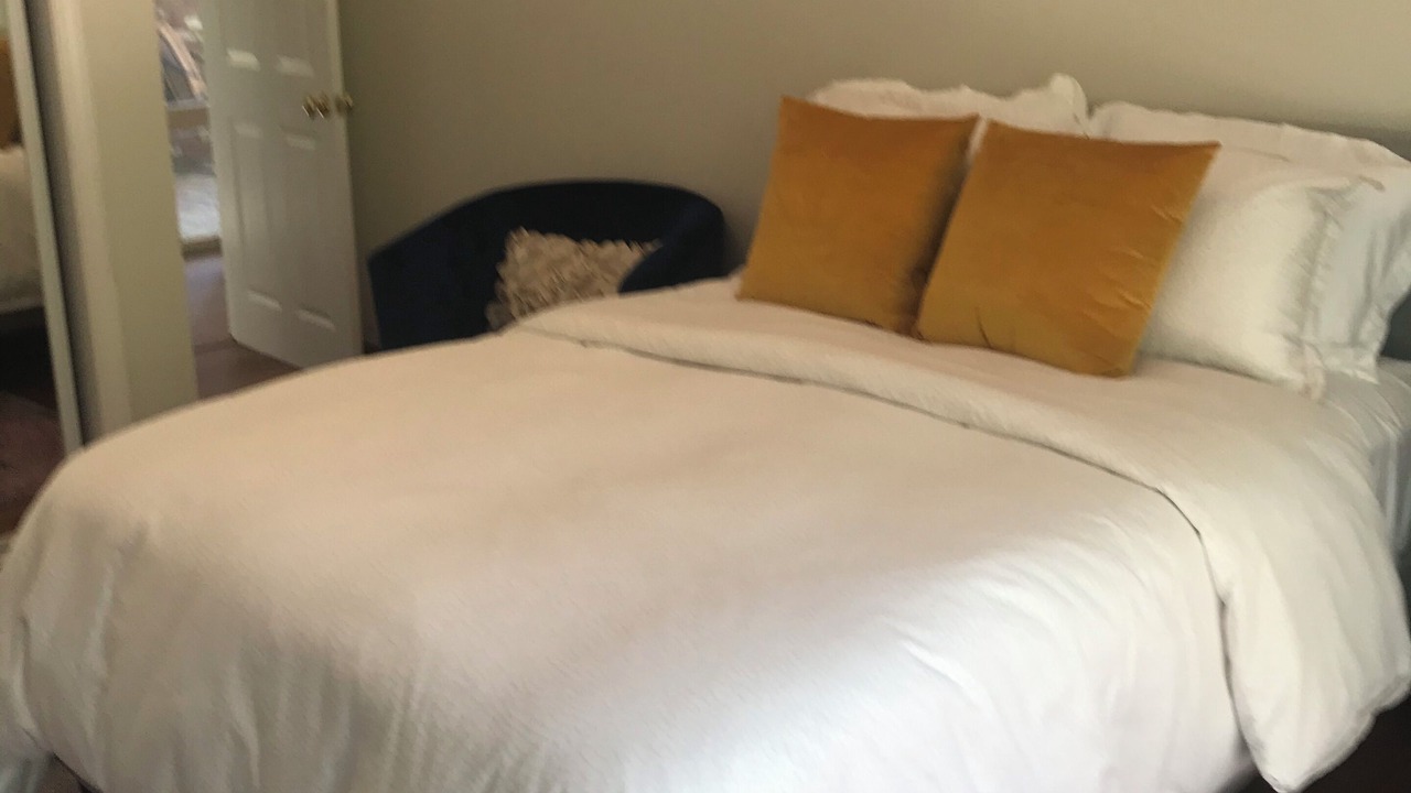 Photo of Bedroom in The Bird Streets