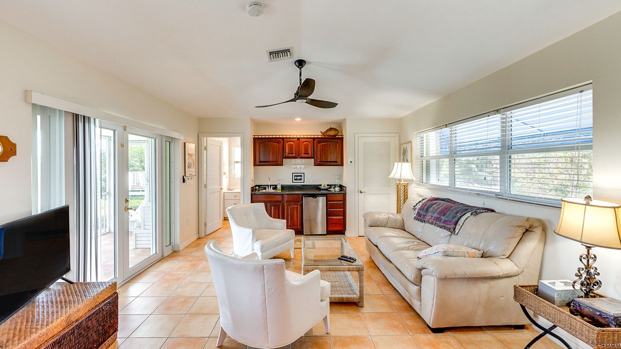 Photo of Livingroom in Buccaneer Point