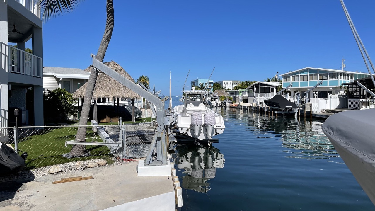 Photo of Others in Tavernier