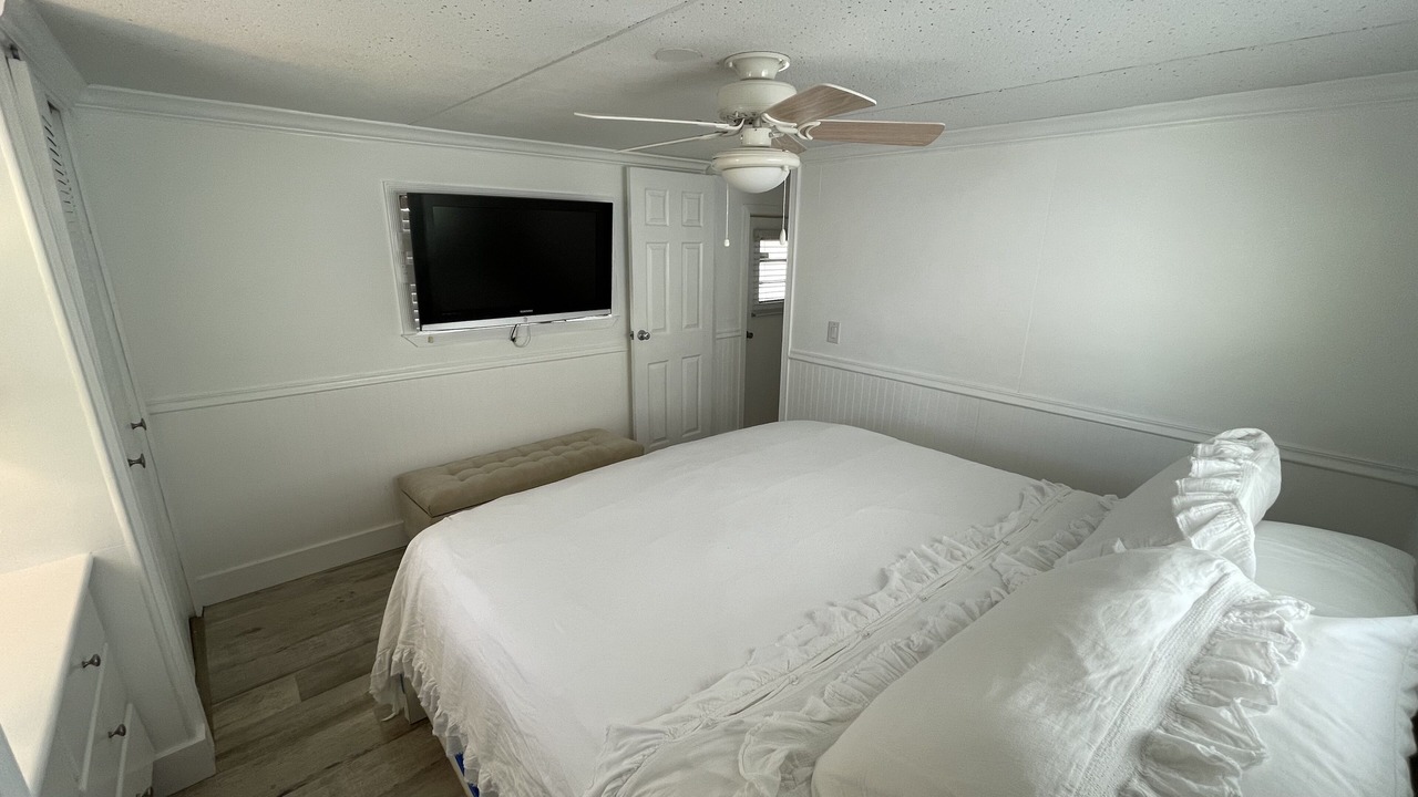 Photo of Bedroom in Tavernier