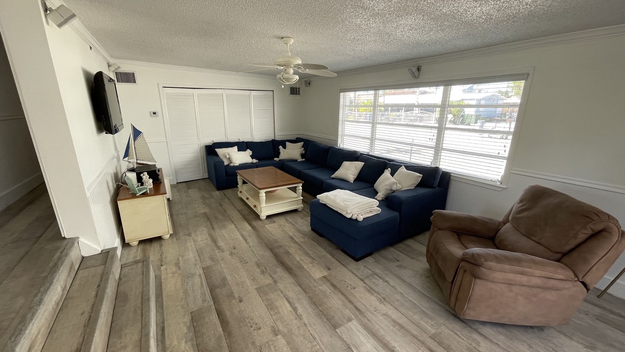 Photo of Livingroom in Tavernier