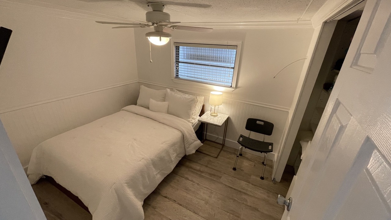 Photo of Bedroom in Tavernier