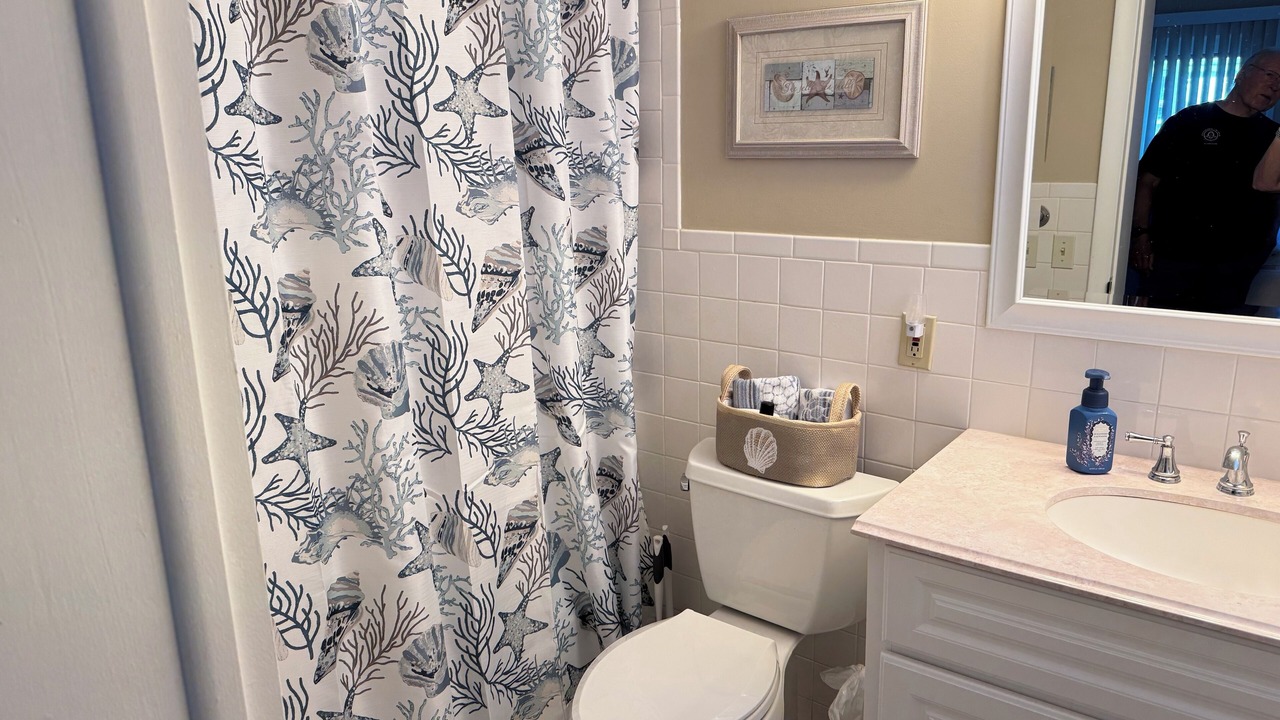 Photo of Bathroom in Key Colony Beach
