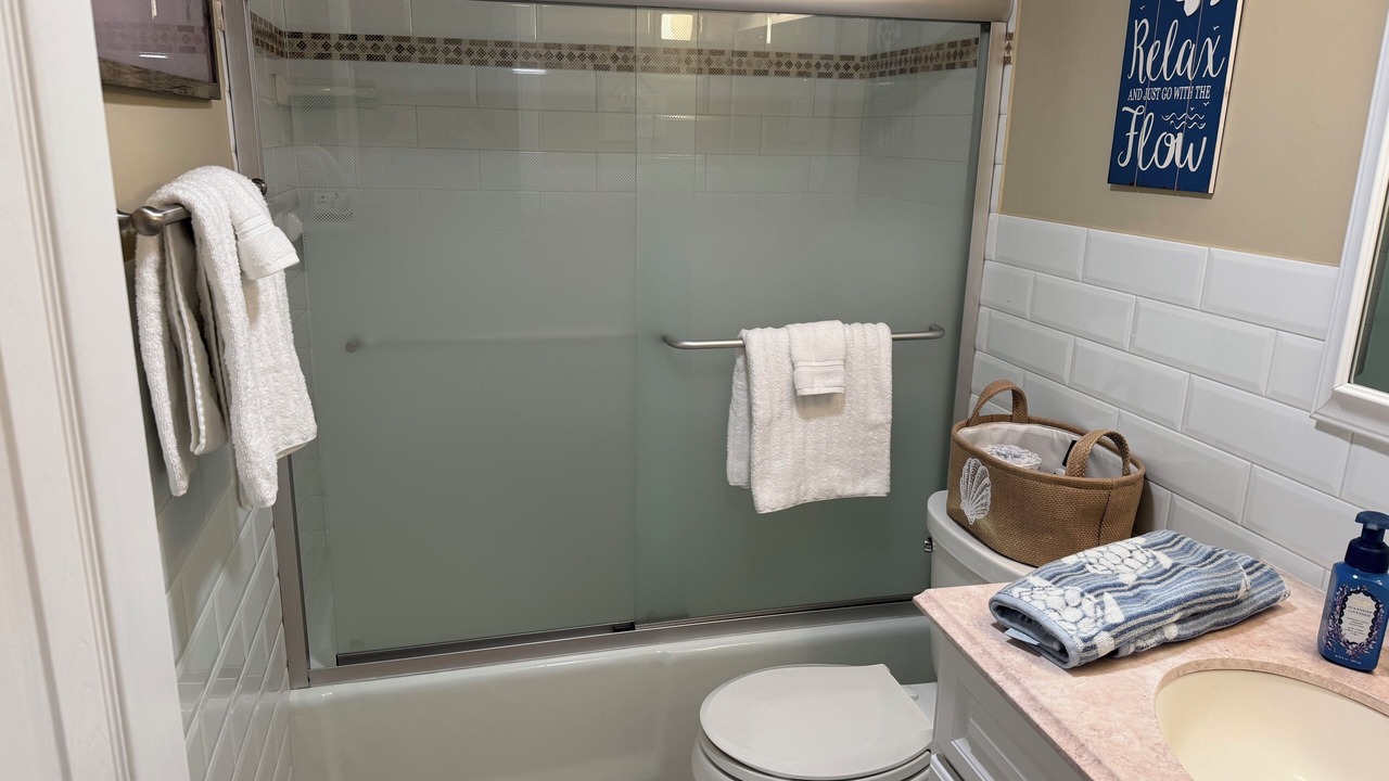 Photo of Bathroom in Key Colony Beach
