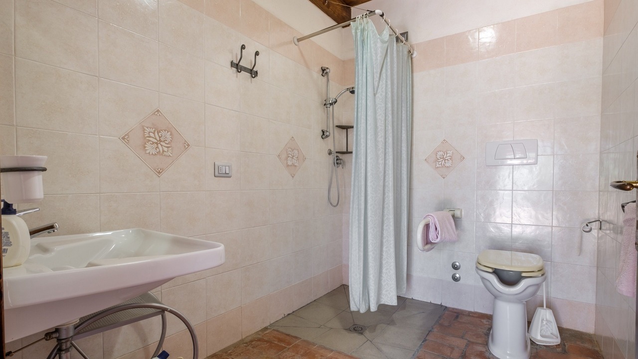 Photo of Bathroom in Piancastagnaio