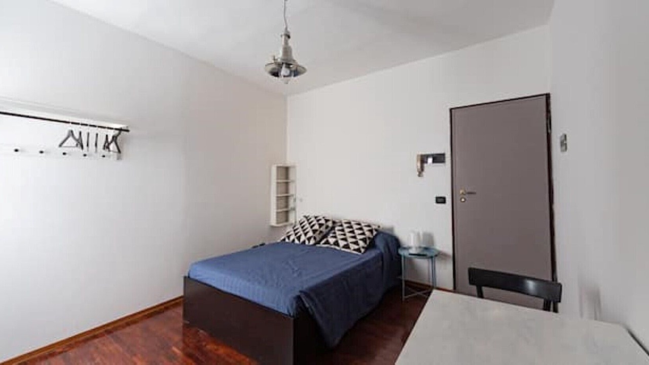 Photo of Bedroom in Parma City Centre