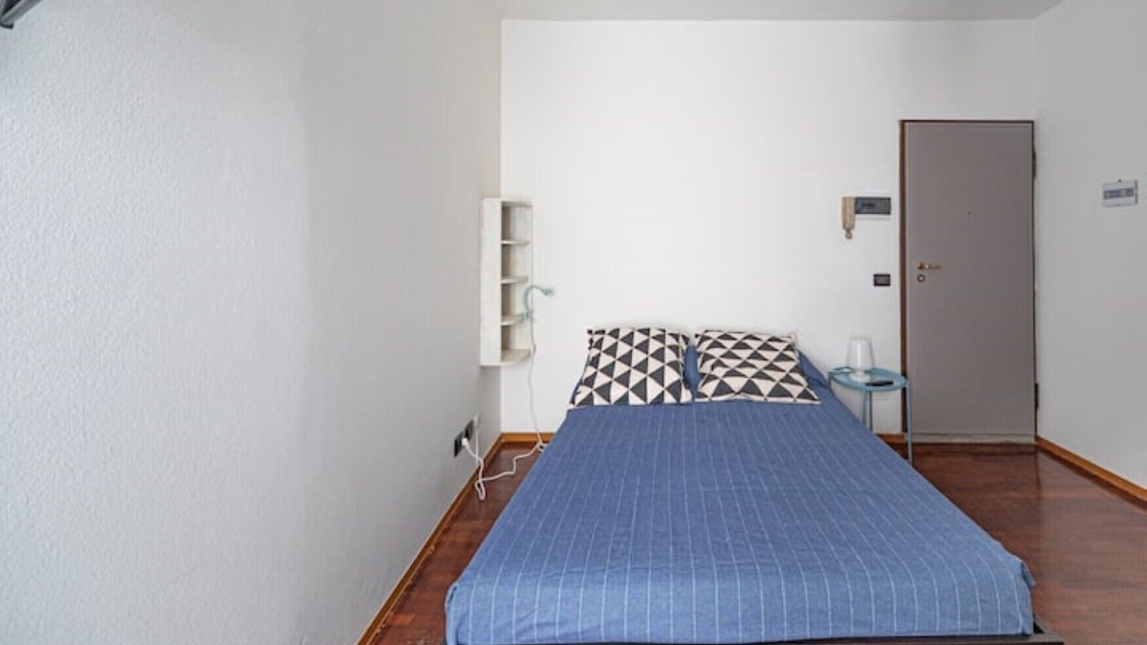 Photo of Bedroom in Parma City Centre