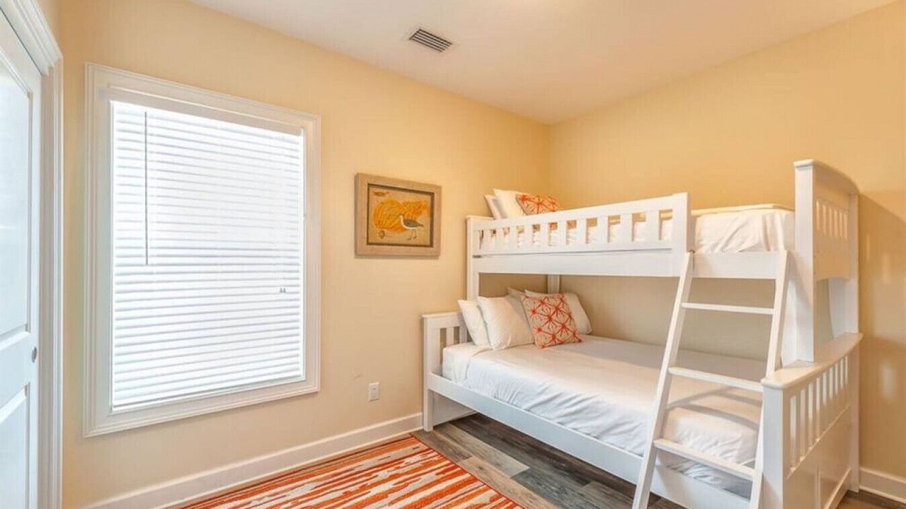 Photo of Bedroom in Marathon