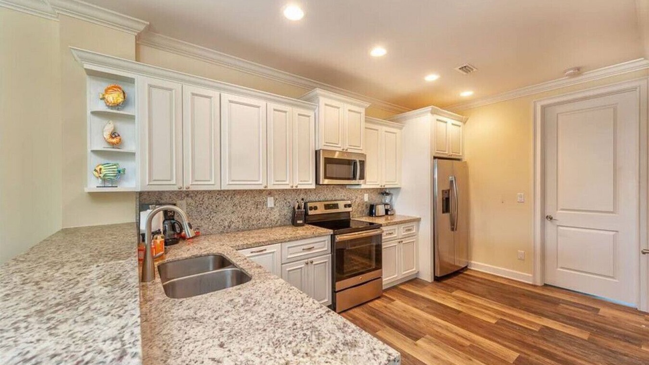 Photo of Kitchen in Marathon
