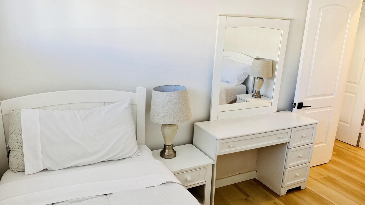 Photo of Bedroom in Hermosa Beach
