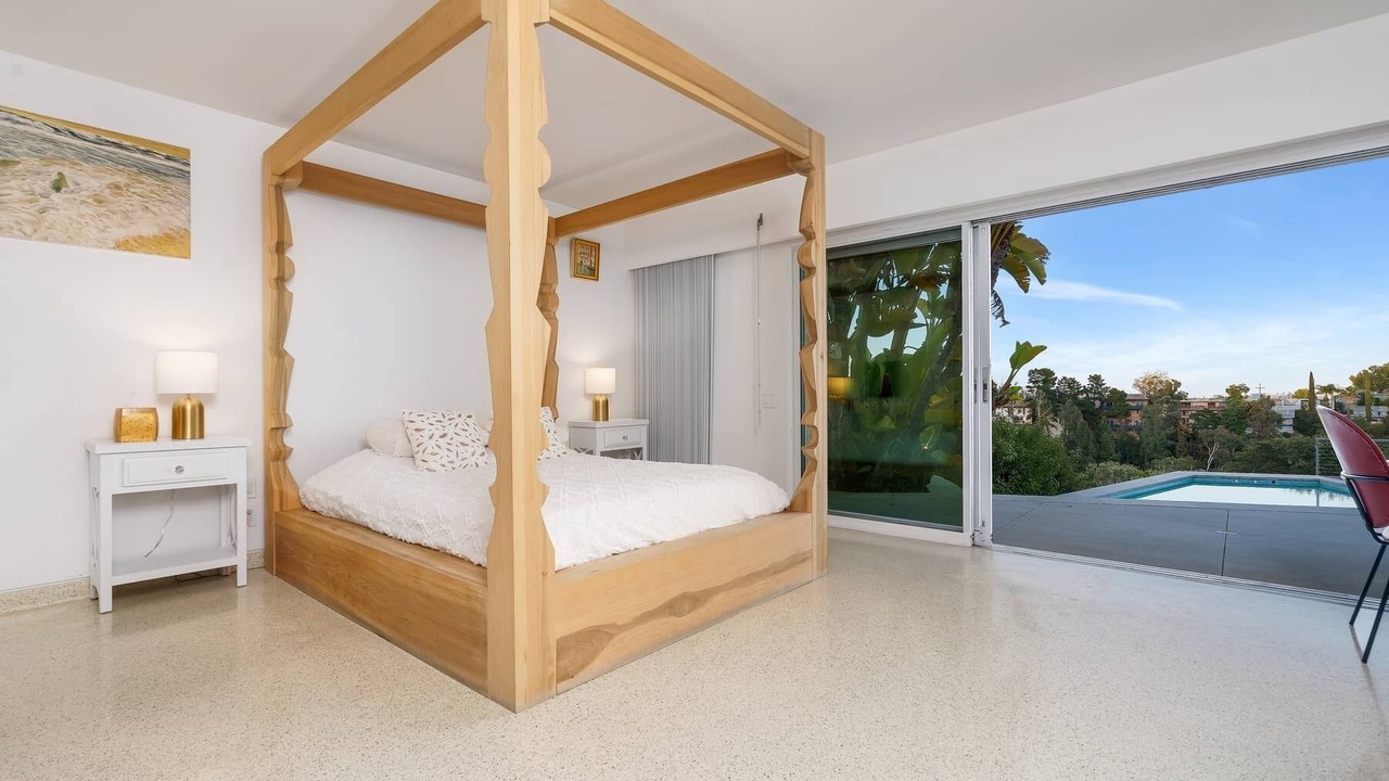 Photo of Bedroom in Hollywood Hills West