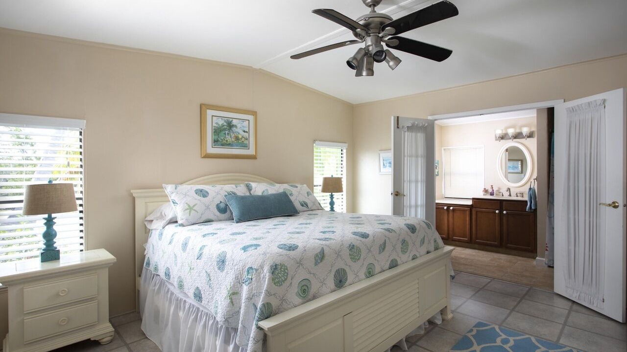 Photo of Bedroom in Geiger Key