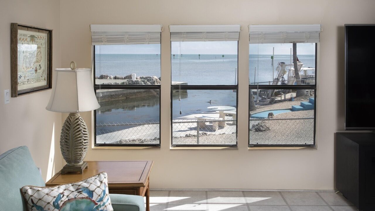 Photo of Livingroom in Geiger Key