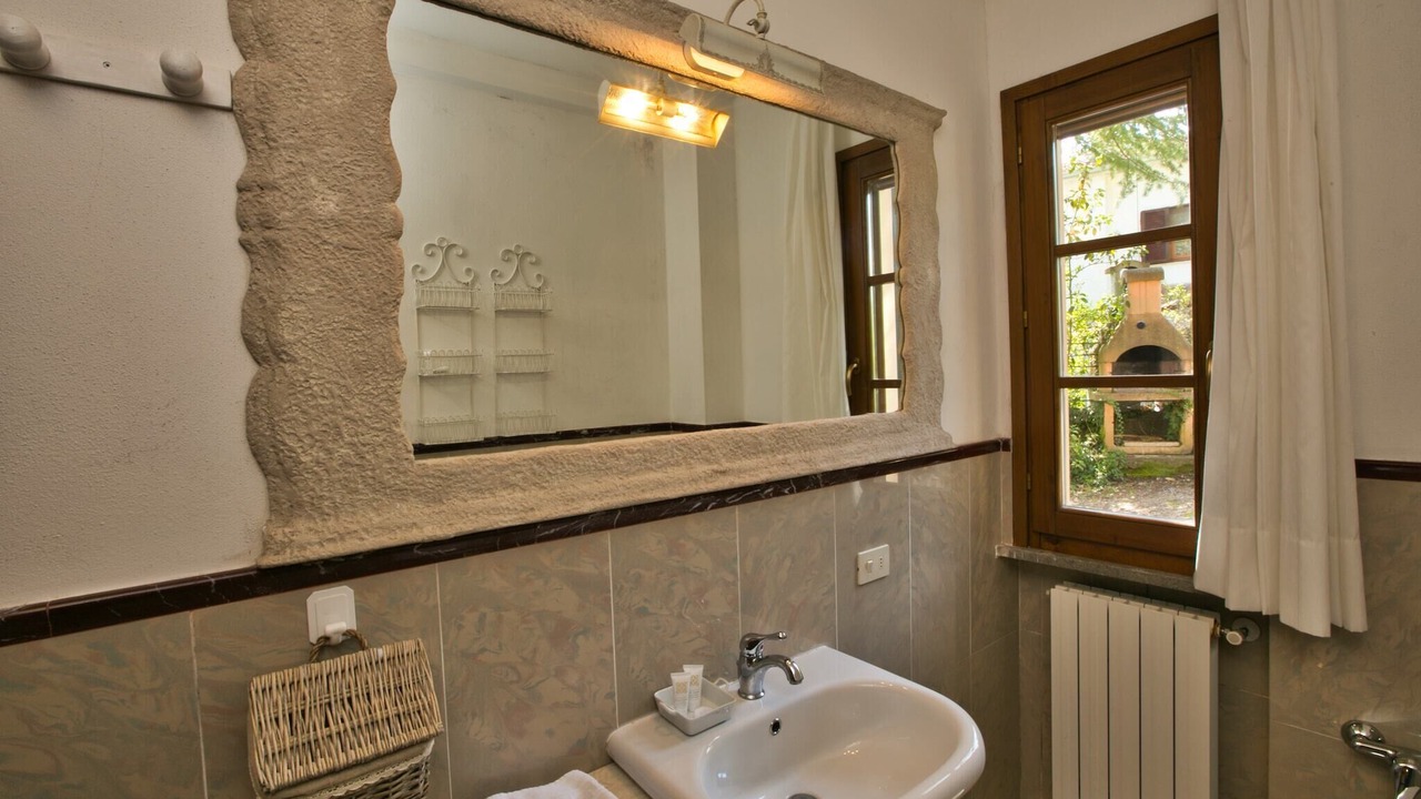 Photo of Bathroom in Donoratico