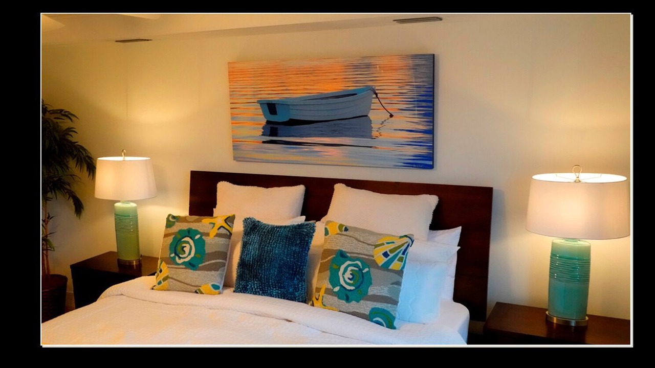 Photo of Bedroom in Historic Seaport