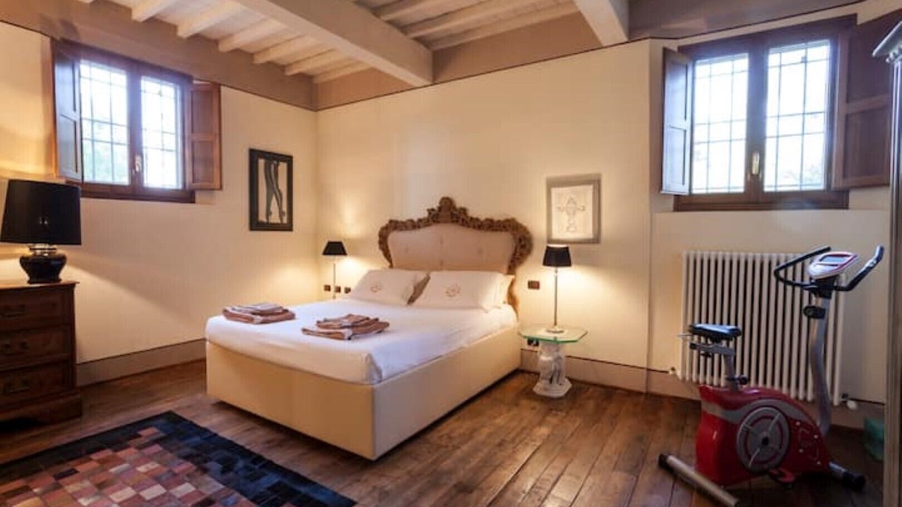 Photo of Bedroom in Massa Castello