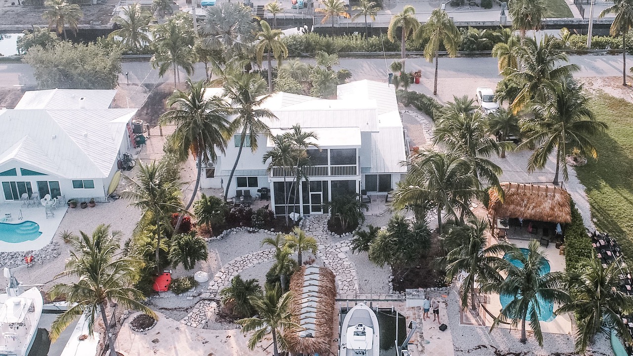 Photo of Outdoor in Tropical Bay Estates