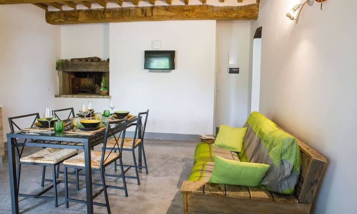 Photo of Livingroom in Montelovesco