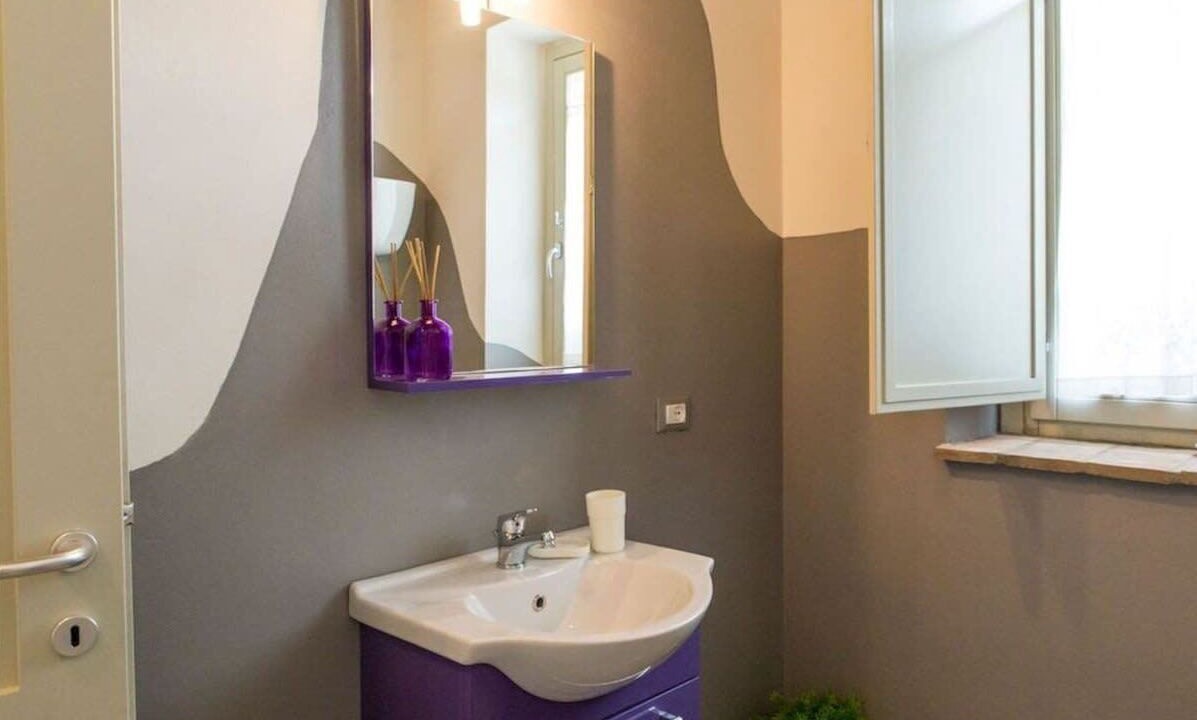 Photo of Bathroom in Montelovesco