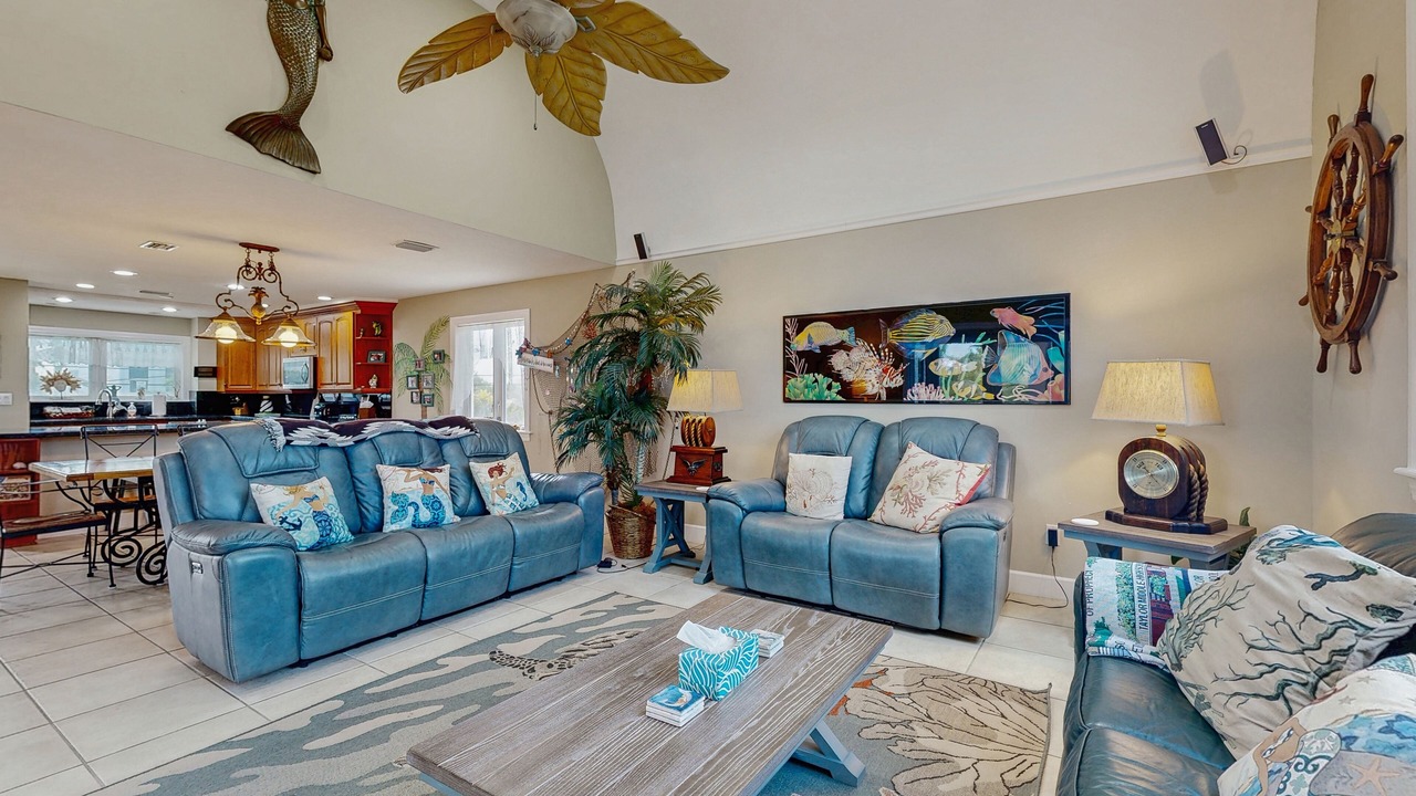 Photo of Livingroom in Cutthroat Harbor Estates