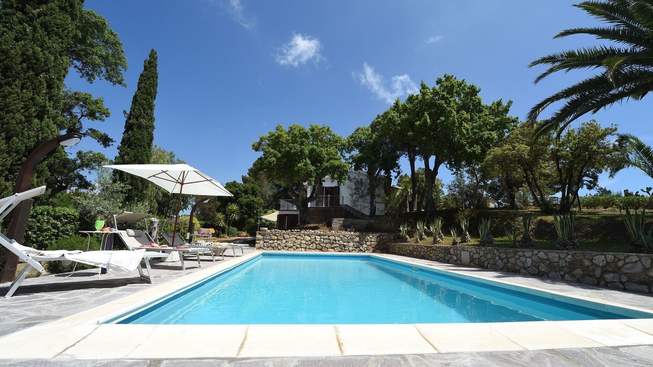 Photo of Outdoor in Naregno