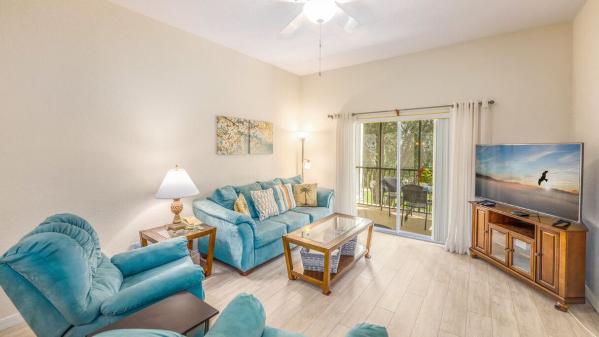 Photo of Livingroom in Lake Davenport Estates