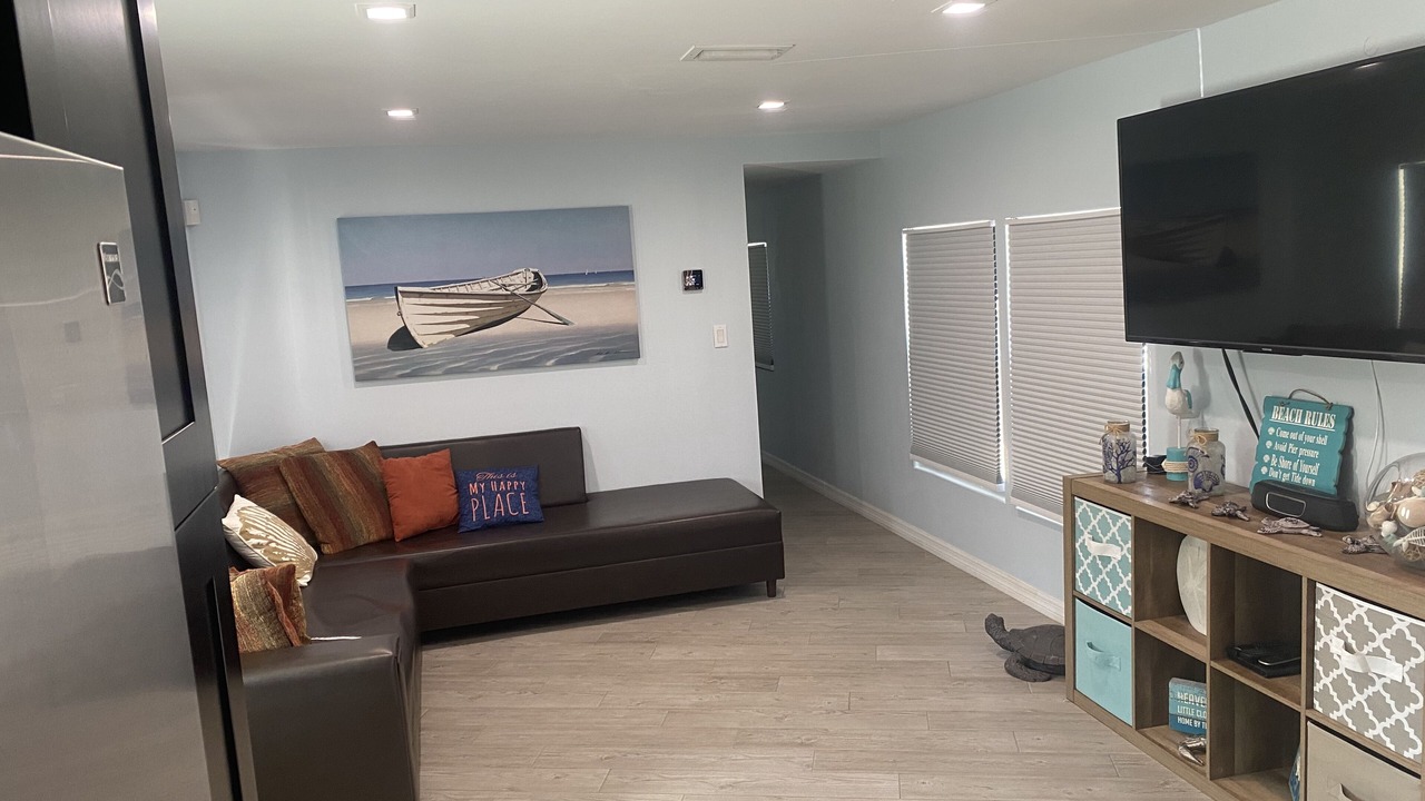 Photo of Livingroom in Twin Lakes