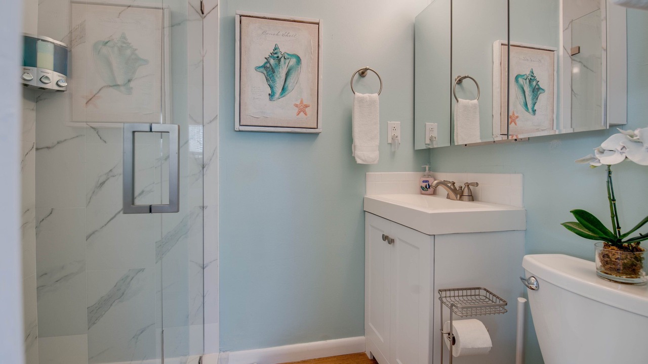 Photo of Bathroom in Cudjoe Key