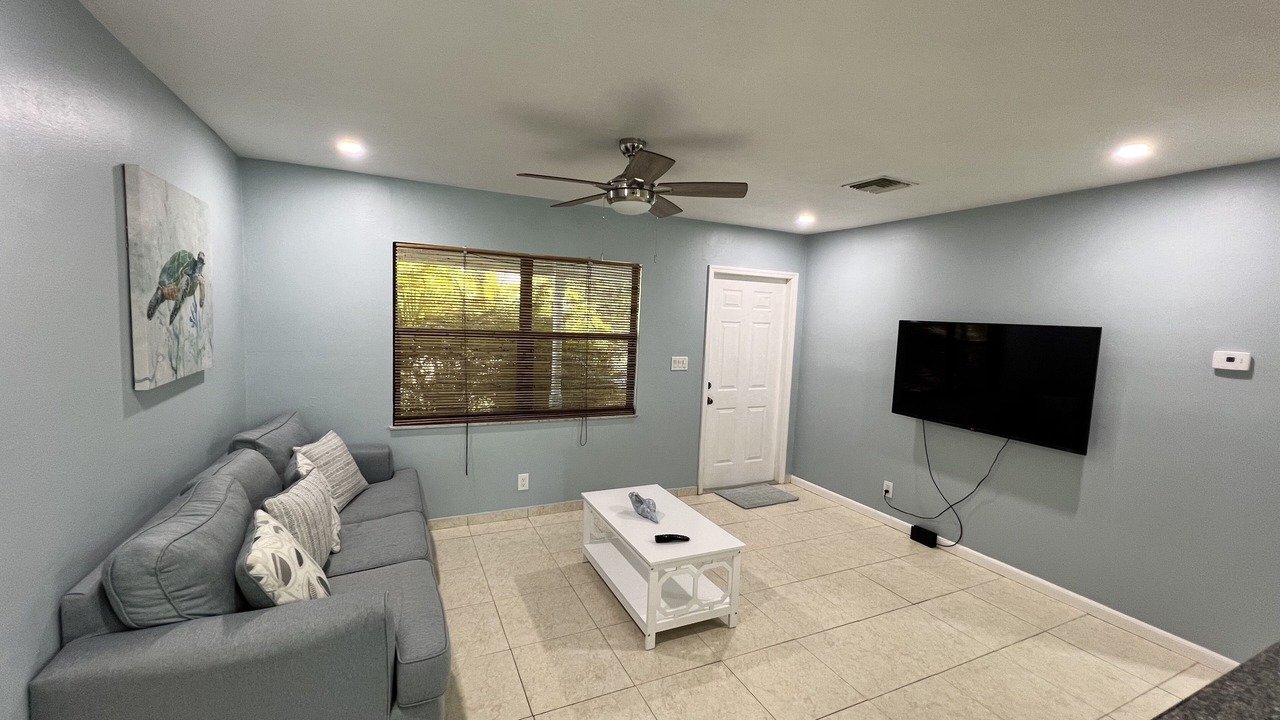 Photo of Bedroom in Big Pine Key