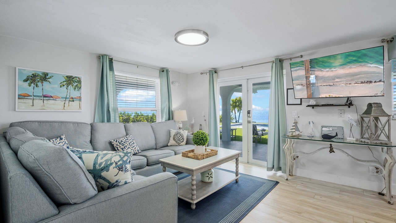 Photo of Livingroom in Marathon