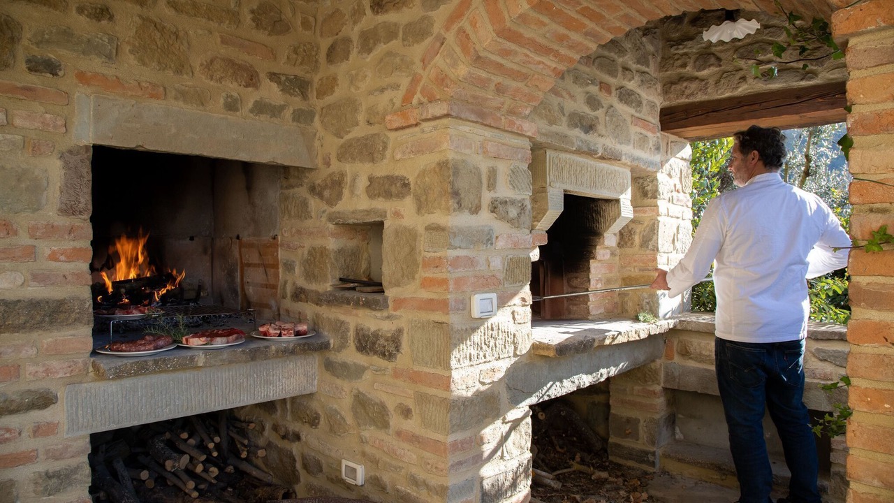 Photo of Others in Ossaia