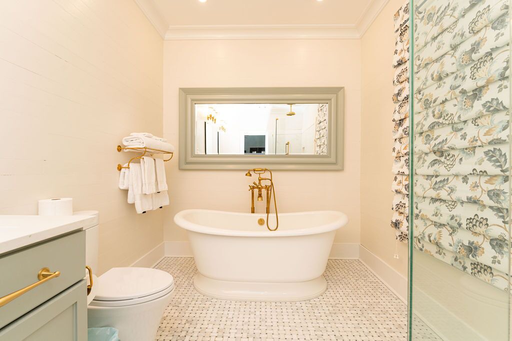 Photo of Bathroom in Historic Seaport