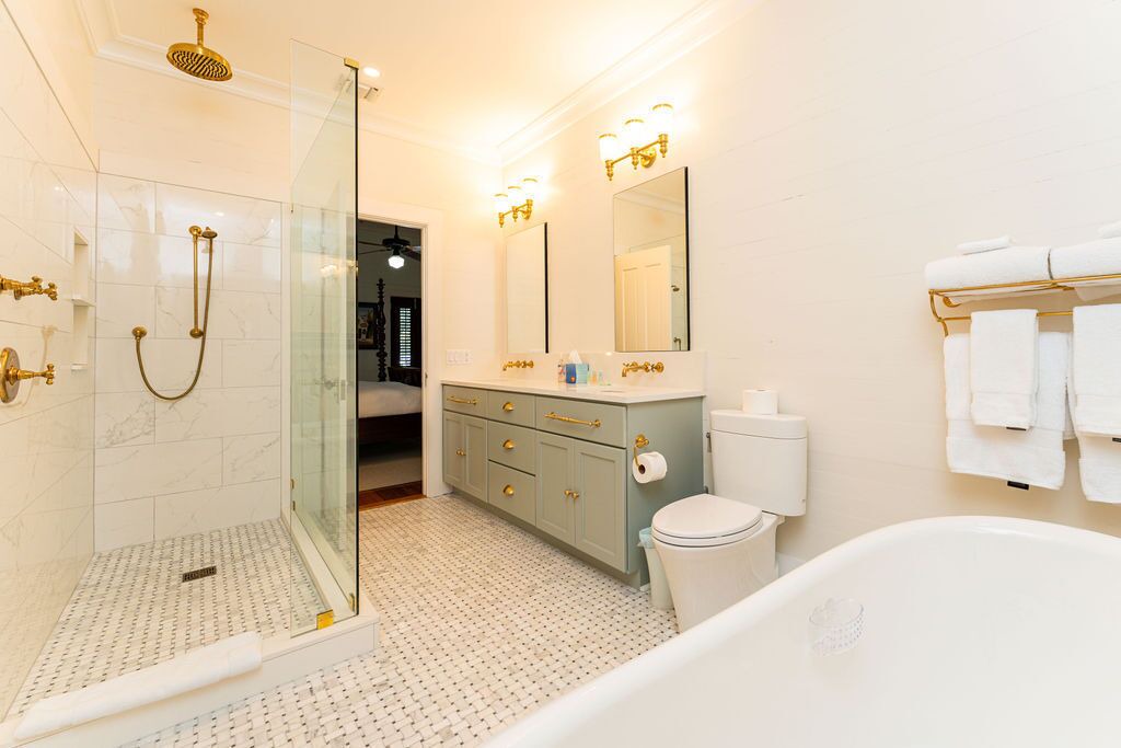 Photo of Bathroom in Historic Seaport