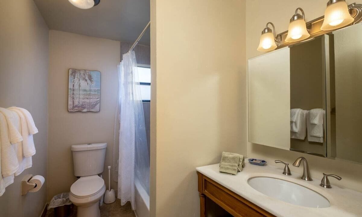 Photo of Bathroom in Key Largo
