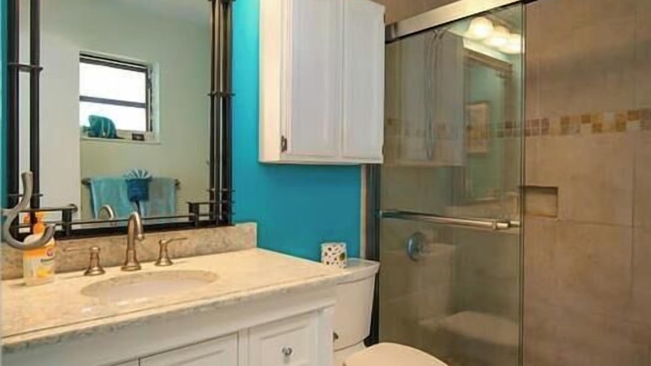 Photo of Bathroom in Whispering Pines