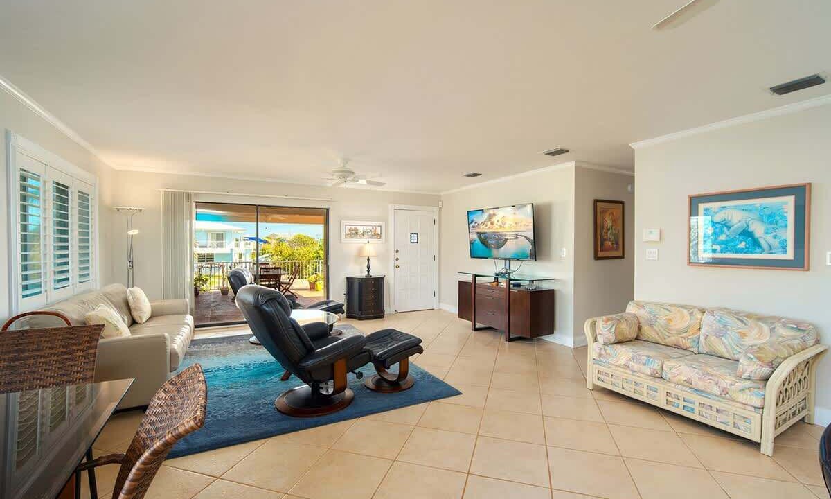 Photo of Livingroom in Whispering Pines