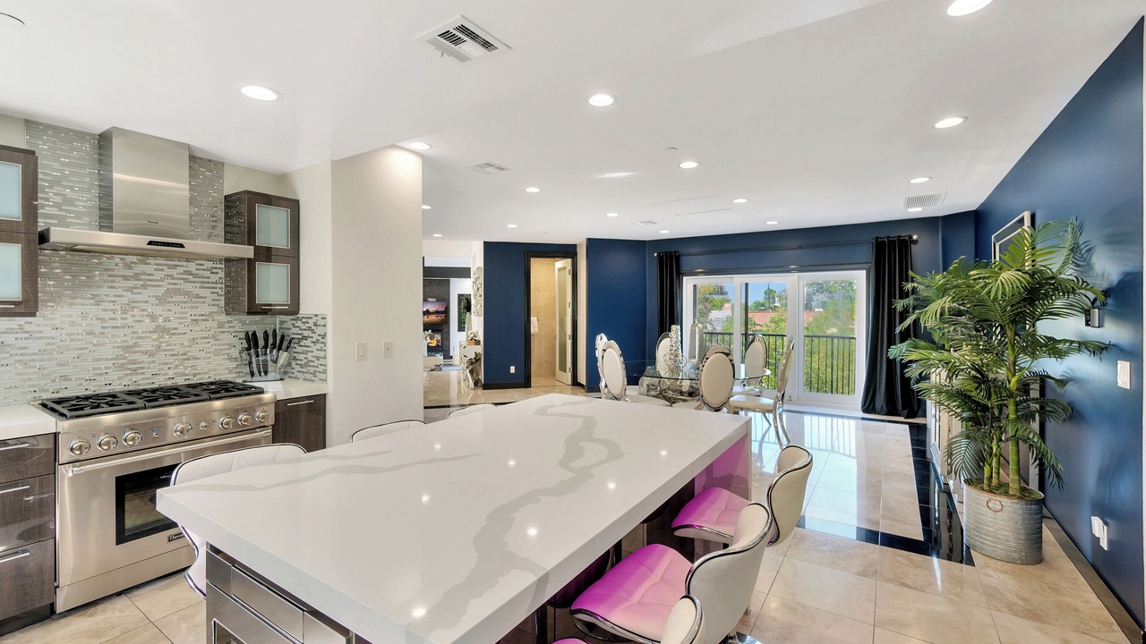 Photo of Kitchen in Hollywood Dell