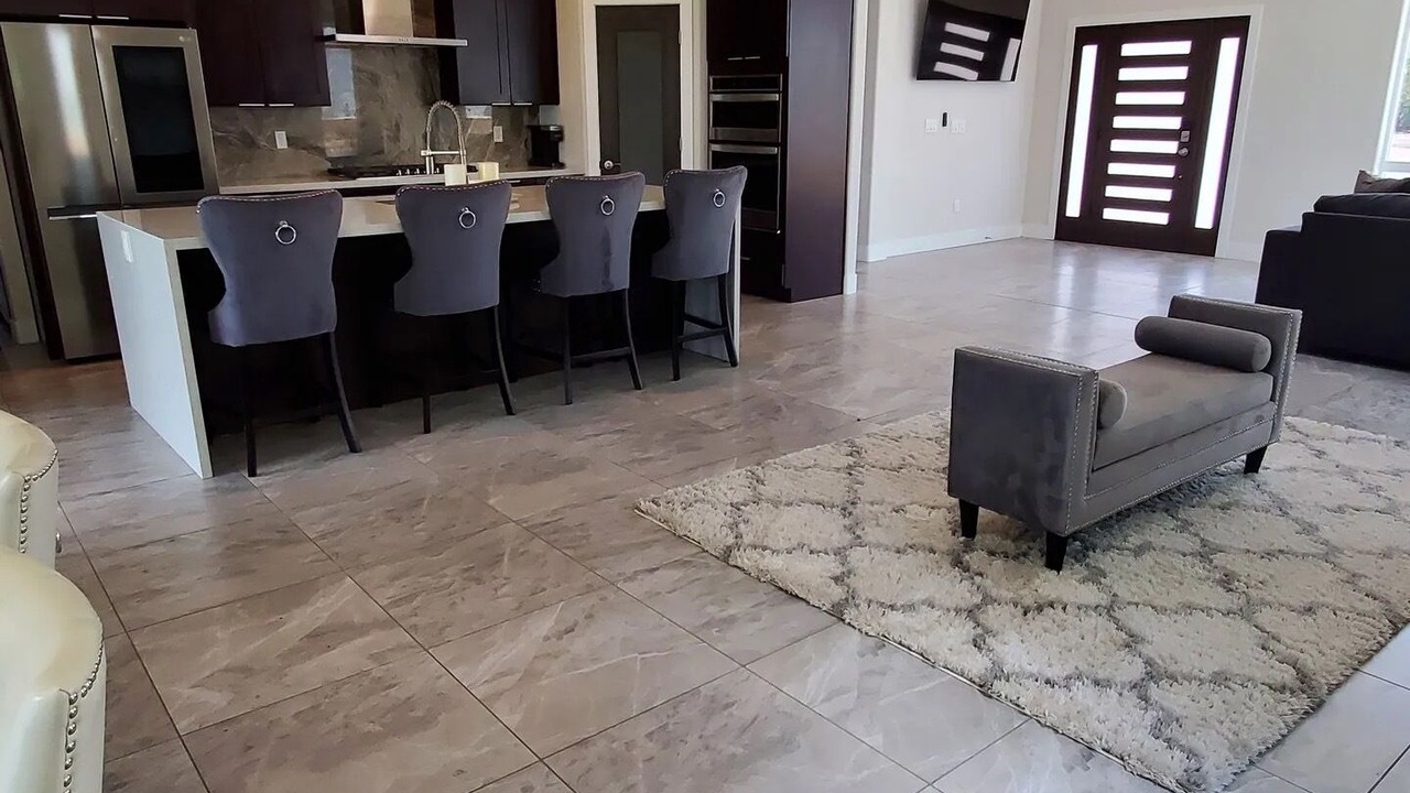 Photo of Livingroom in Victorville