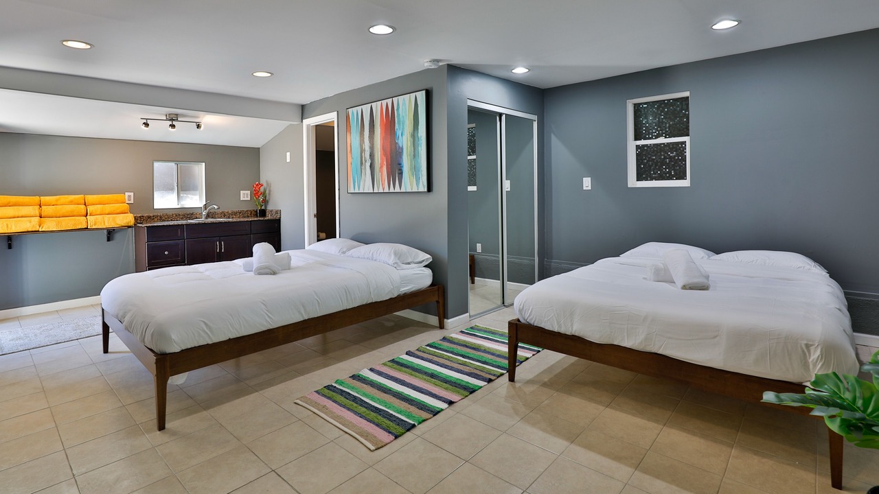 Photo of Bedroom in Carthay Circle