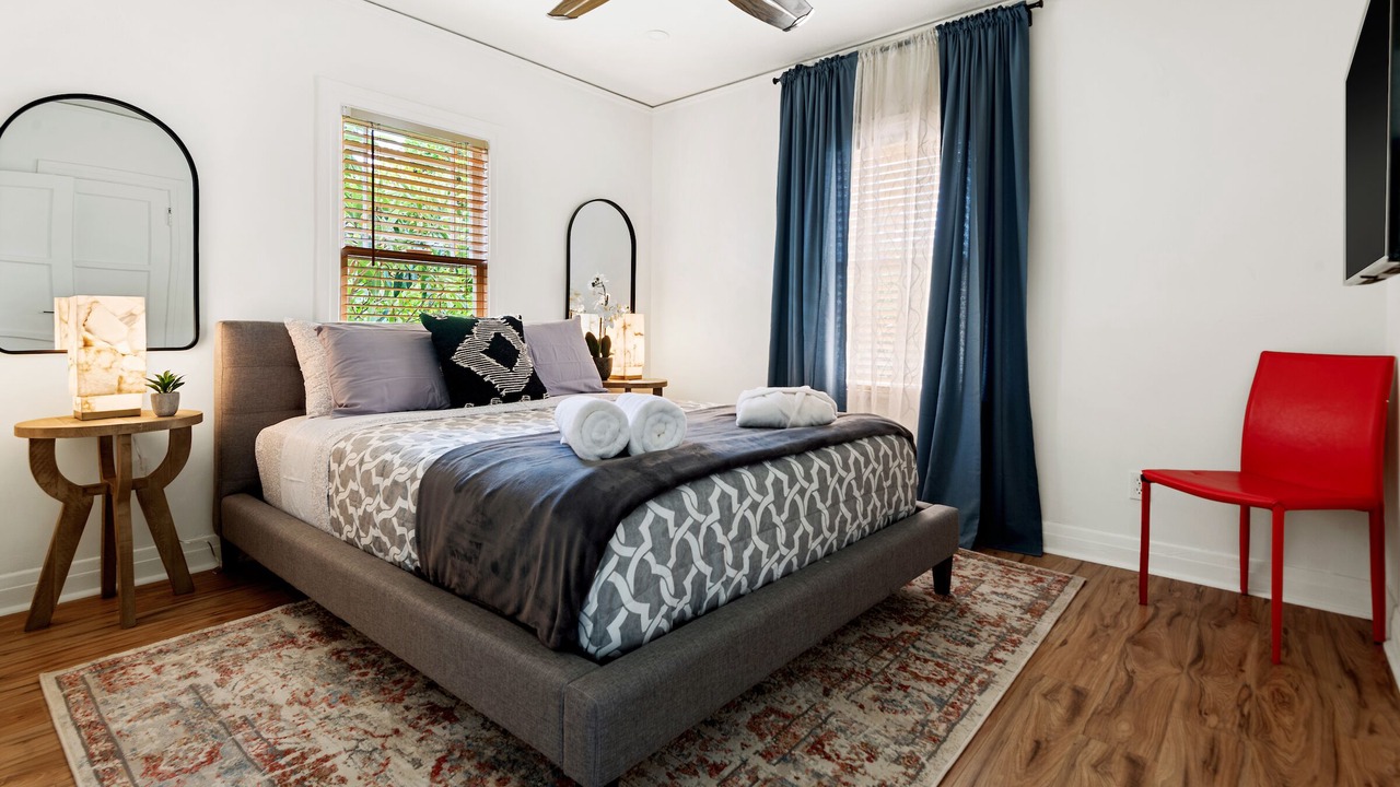 Photo of Bedroom in Carlson Park