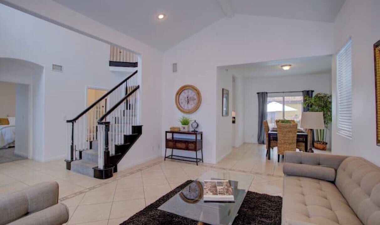 Photo of Bedroom in Inglewood