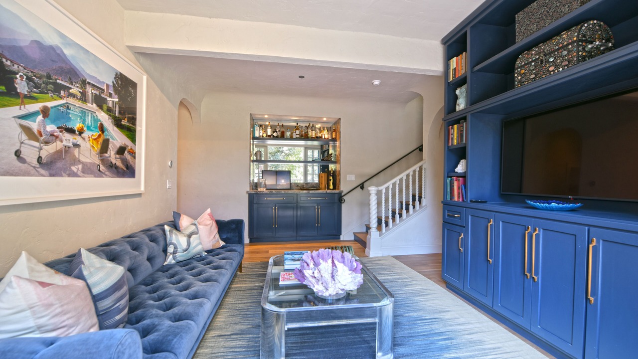 Photo of Bedroom in Beachwood Canyon