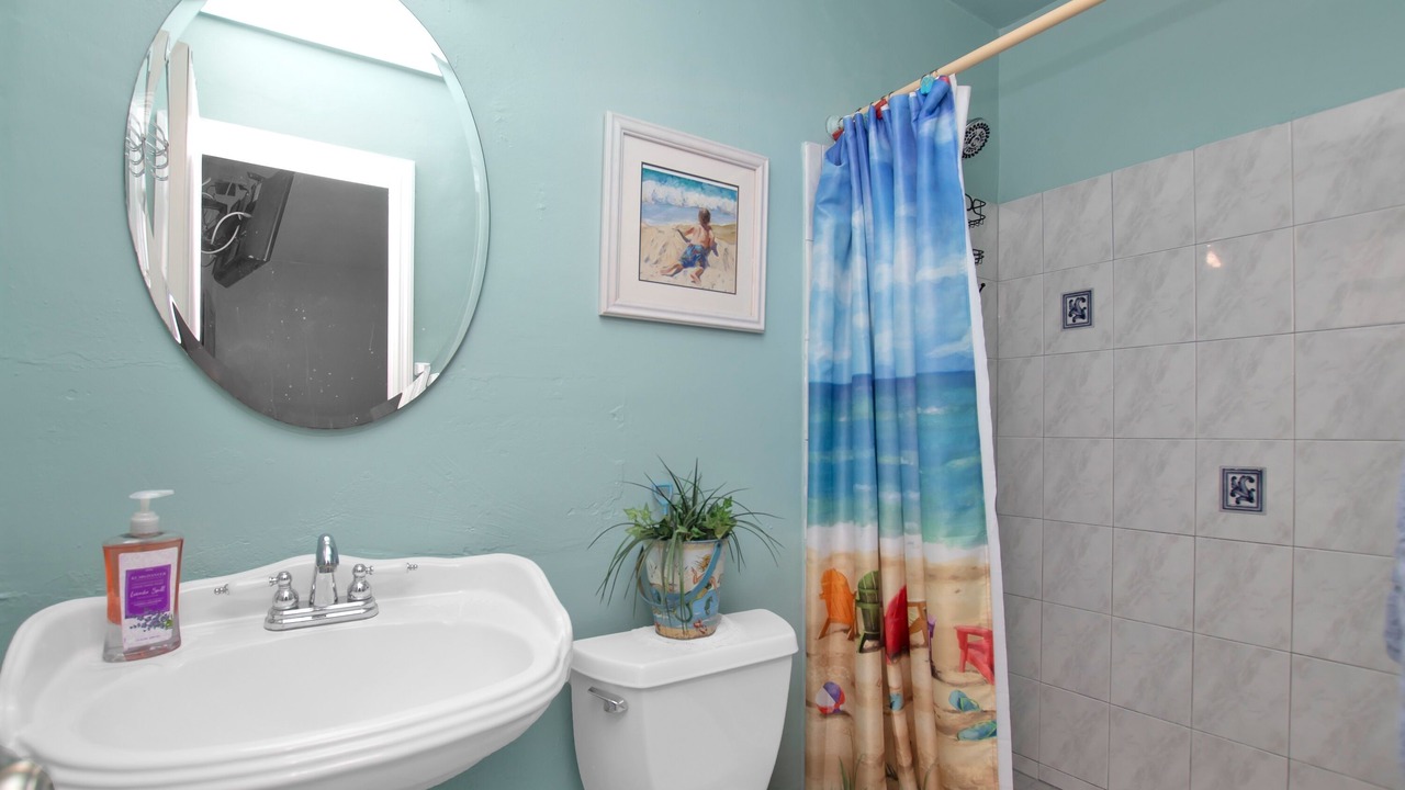 Photo of Bathroom in Tavernier
