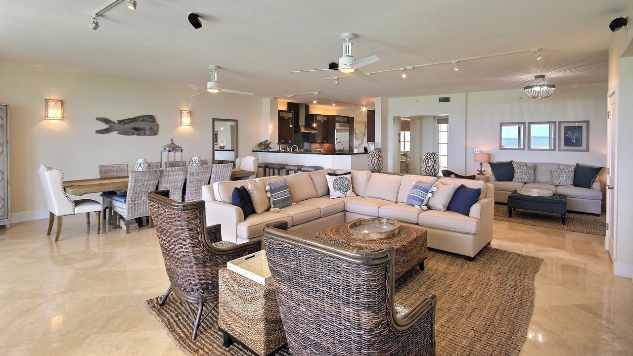 Photo of Livingroom in Rock Harbor