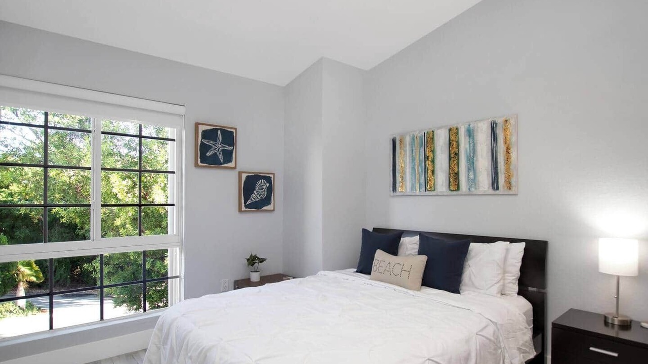 Photo of Bedroom in Rock Harbor
