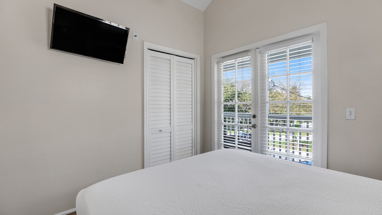 Photo of Bedroom in Marathon