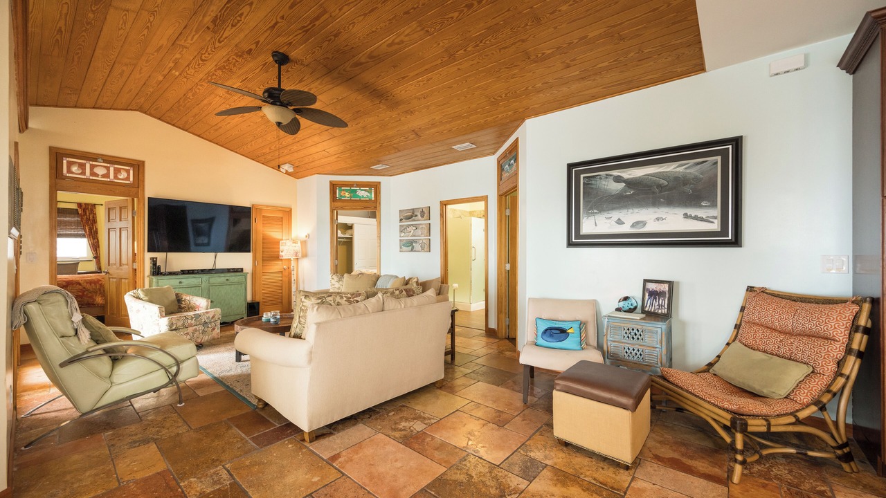 Photo of Livingroom in Cudjoe Key