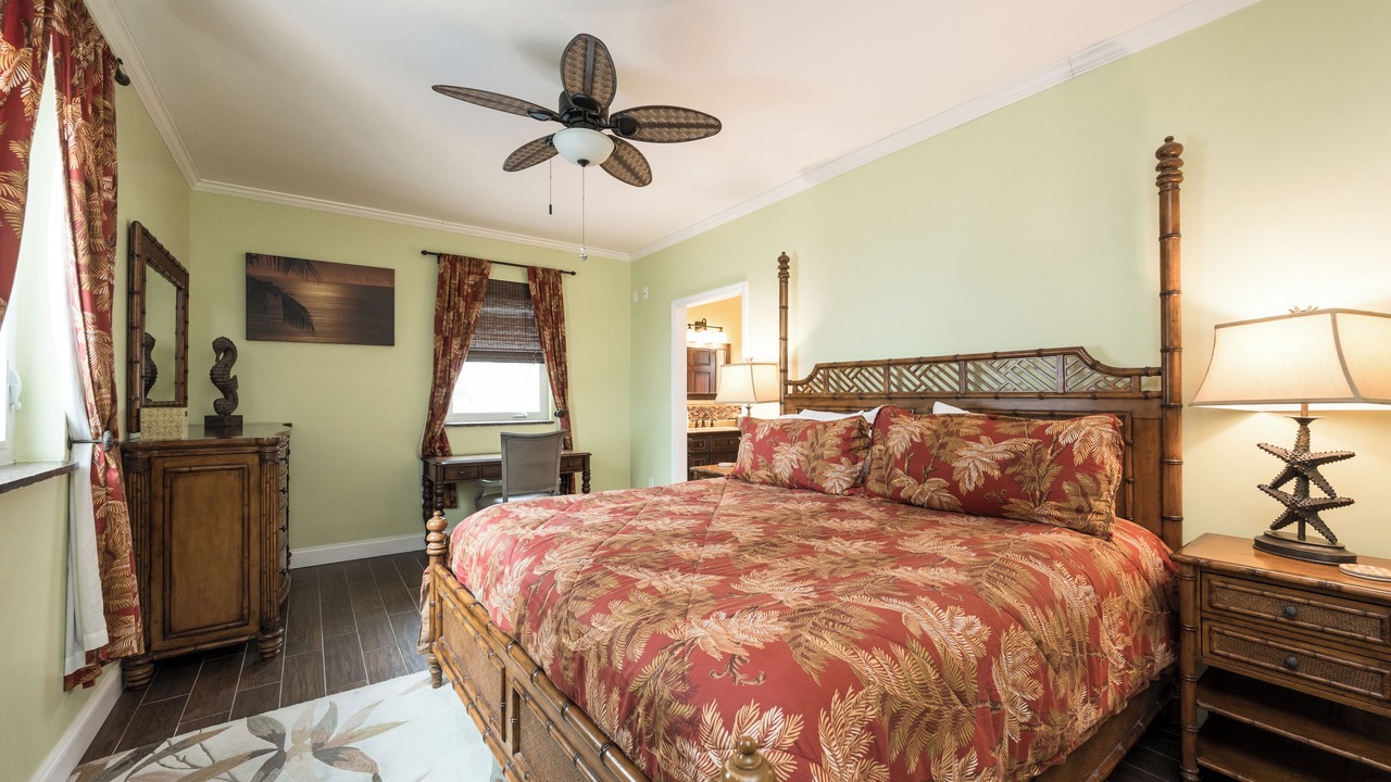 Photo of Bedroom in Cudjoe Key